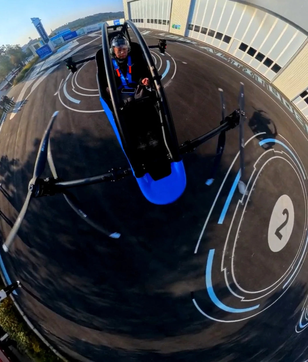 Uwant Eagle PRO eVTOL Manned Aircraft — 300KG MTOW, 100km/h, 30-45 Min, RTK GPS, 8-Motor, Aviation Aluminum & Carbon Fiber