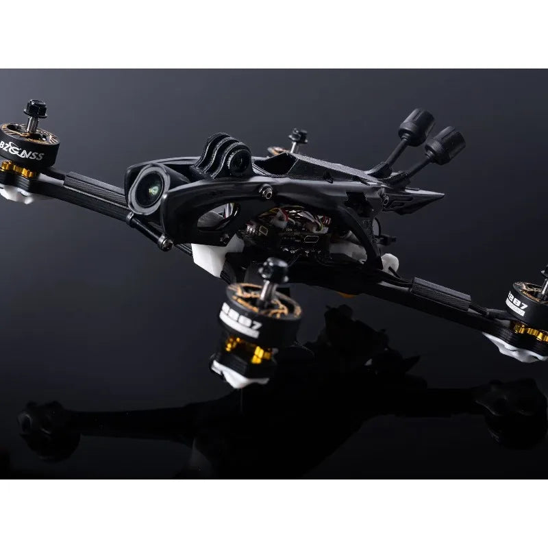 FlyWarp 2207 1960KV brushless Motor - 6S Turbo-Cooled for 5 inch FPV Racing Drones Smooth Freestyle Performance Phoenix pattern