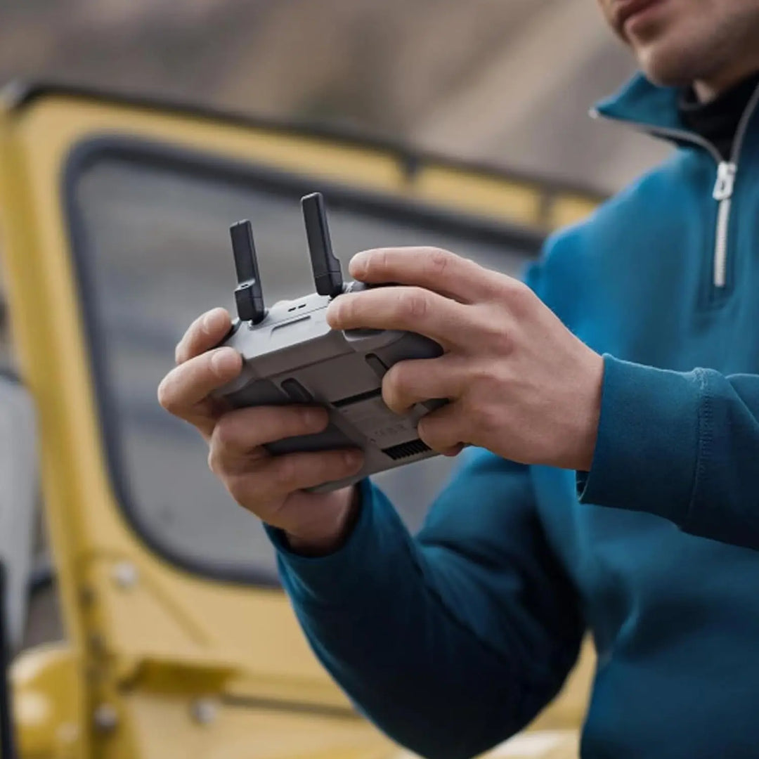 DJI RC 2 Remote Controller — 5.5" FHD Screen, DJI O4, 20KM, 2T4R, 32GB, 420g | Lito X1, Mini 5 Pro, Air 3, Mavic 4 Pro & More