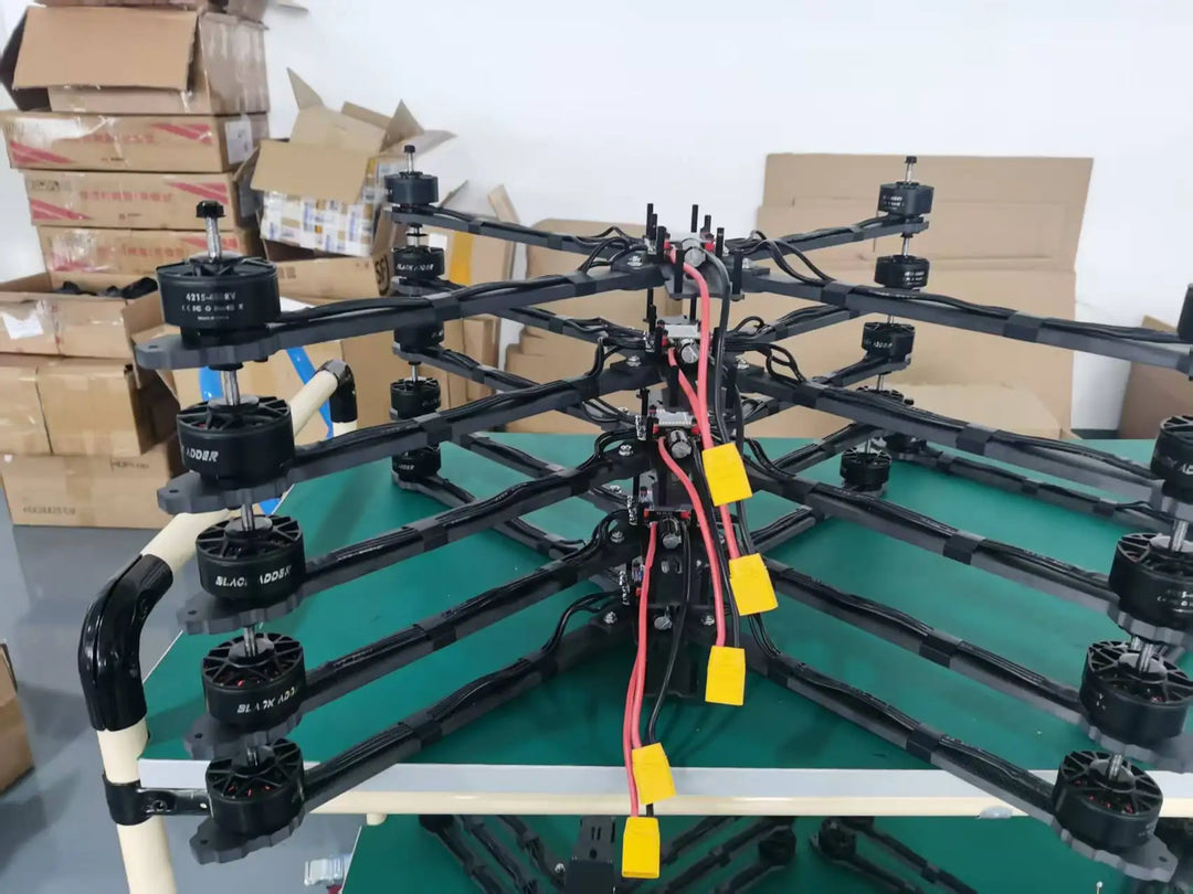 15-Inch Heavy-Lift Freestyle FPV Drone — SPECTER F722, 4215 480KV, ZEUS 2.5W VTX, CADDX Ratel, ELRS 915, 1–8kg Payload